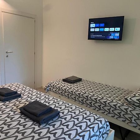 Bed&Breakfast Bbqueen Sandonato Policlinico San Donato Milanese Exterior photo