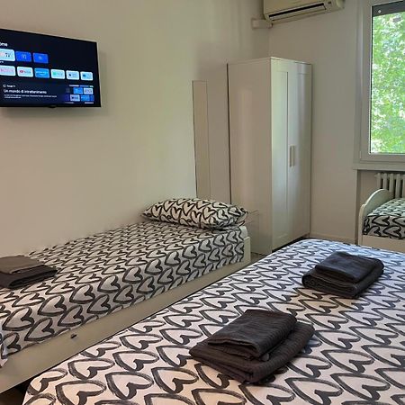 Bed&Breakfast Bbqueen Sandonato Policlinico San Donato Milanese Exterior photo