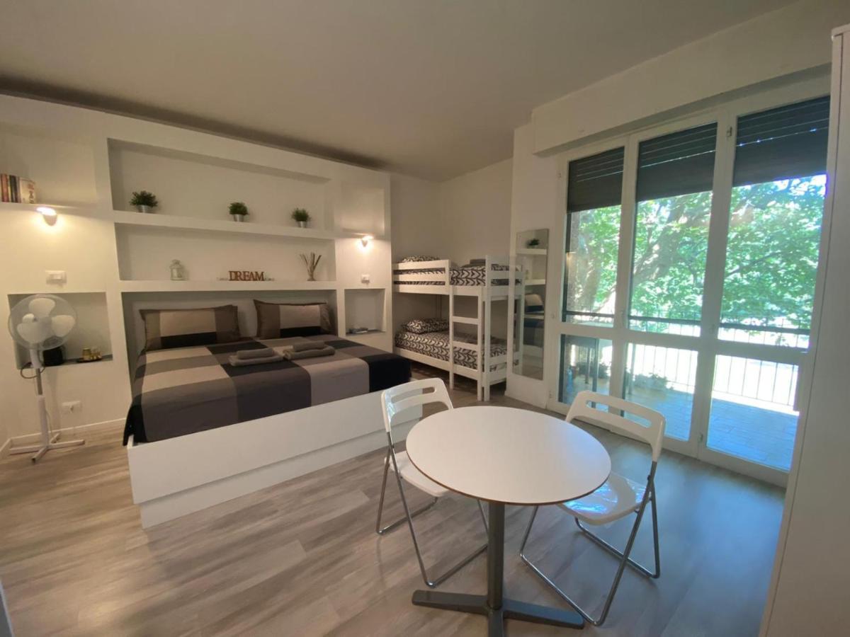 Bed&Breakfast Bbqueen Sandonato Policlinico San Donato Milanese Exterior photo