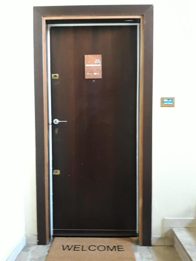 Bed&Breakfast Bbqueen Sandonato Policlinico San Donato Milanese Exterior photo