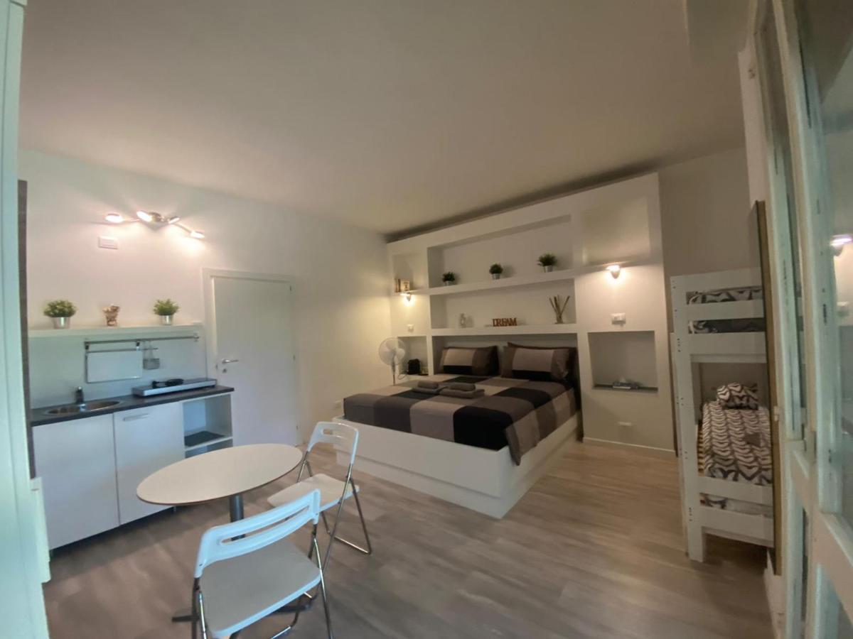 Bed&Breakfast Bbqueen Sandonato Policlinico San Donato Milanese Exterior photo