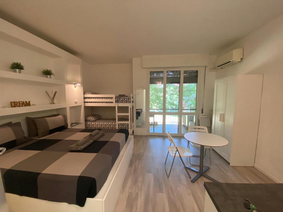 Bed&Breakfast Bbqueen Sandonato Policlinico San Donato Milanese Exterior photo