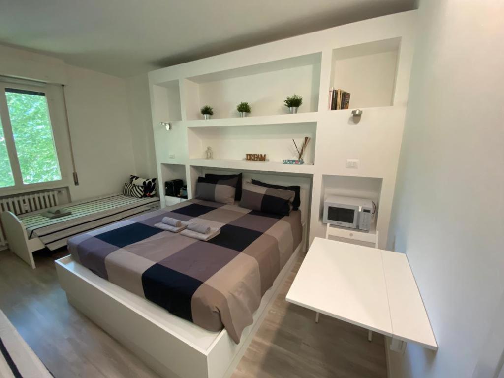 Bed&Breakfast Bbqueen Sandonato Policlinico San Donato Milanese Exterior photo