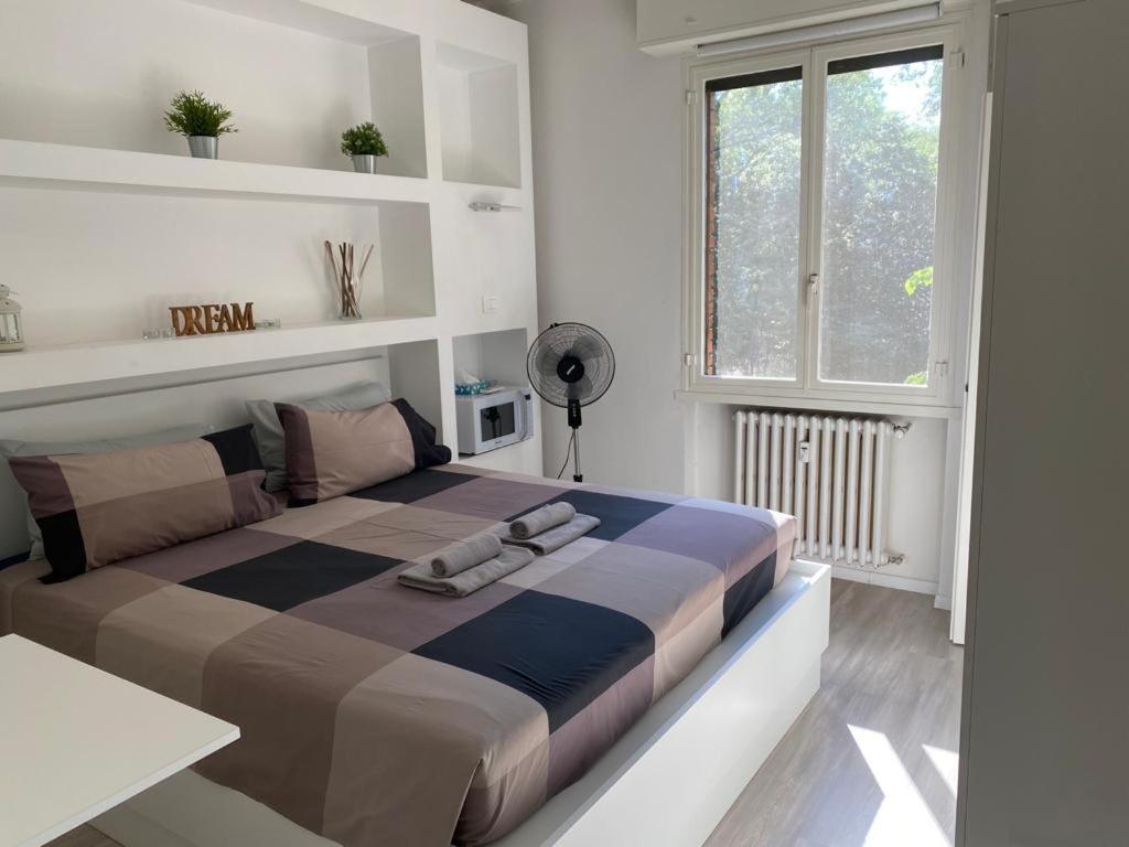 Bed&Breakfast Bbqueen Sandonato Policlinico San Donato Milanese Exterior photo
