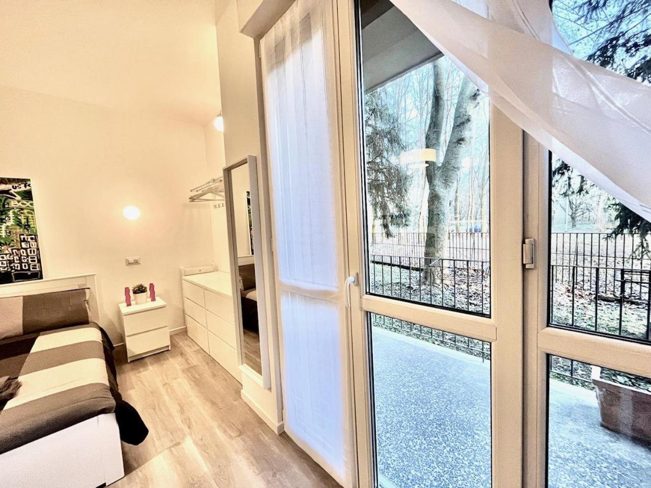 Bed&Breakfast Bbqueen Sandonato Policlinico San Donato Milanese Exterior photo