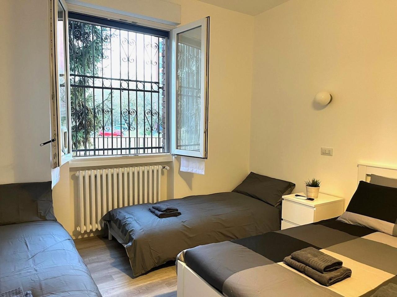 Bed&Breakfast Bbqueen Sandonato Policlinico San Donato Milanese Exterior photo